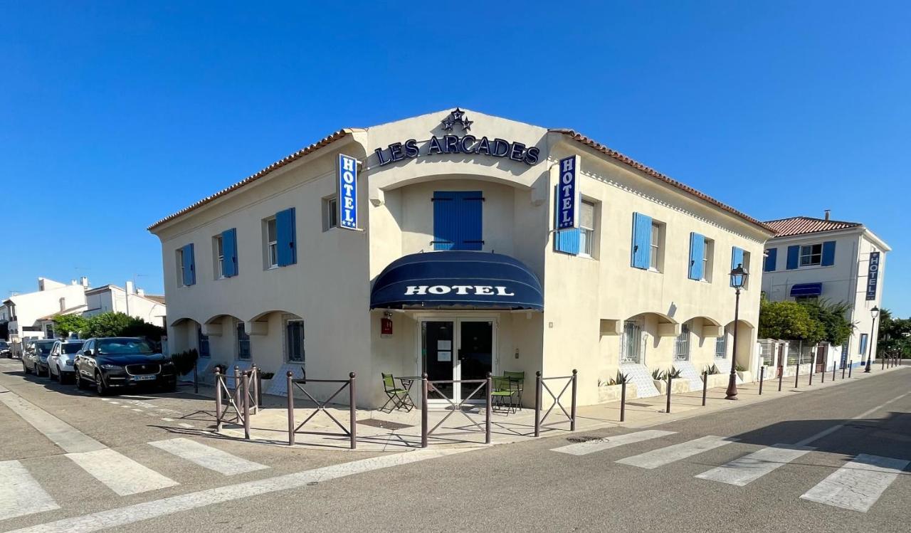 Hotel Les Arcades Saintes-Maries-de-la-Mer Exterior photo